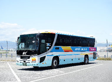  関西国際空港、大阪（伊丹）空港の空港リムジンバスにてクレジットカード等のタッチ決済による乗車サービスを一斉導入！