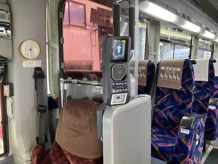  関西国際空港、大阪（伊丹）空港の空港リムジンバスにてクレジットカード等のタッチ決済による乗車サービスを一斉導入！