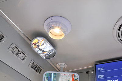 LED式ステップ灯設置例