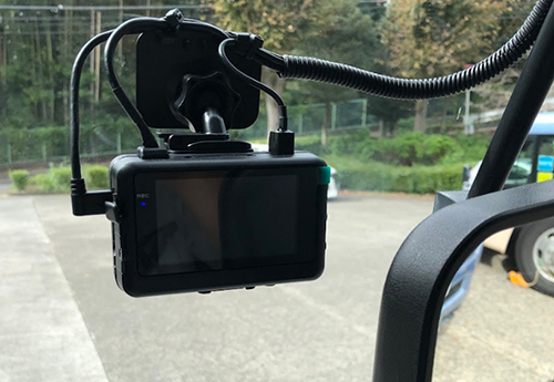 IoT機能付きドライブレコーダーを取付